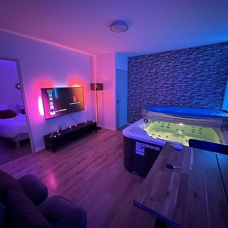 Privatespa Love Room Jacuzzi Privatif Toulouse Exteriér fotografie